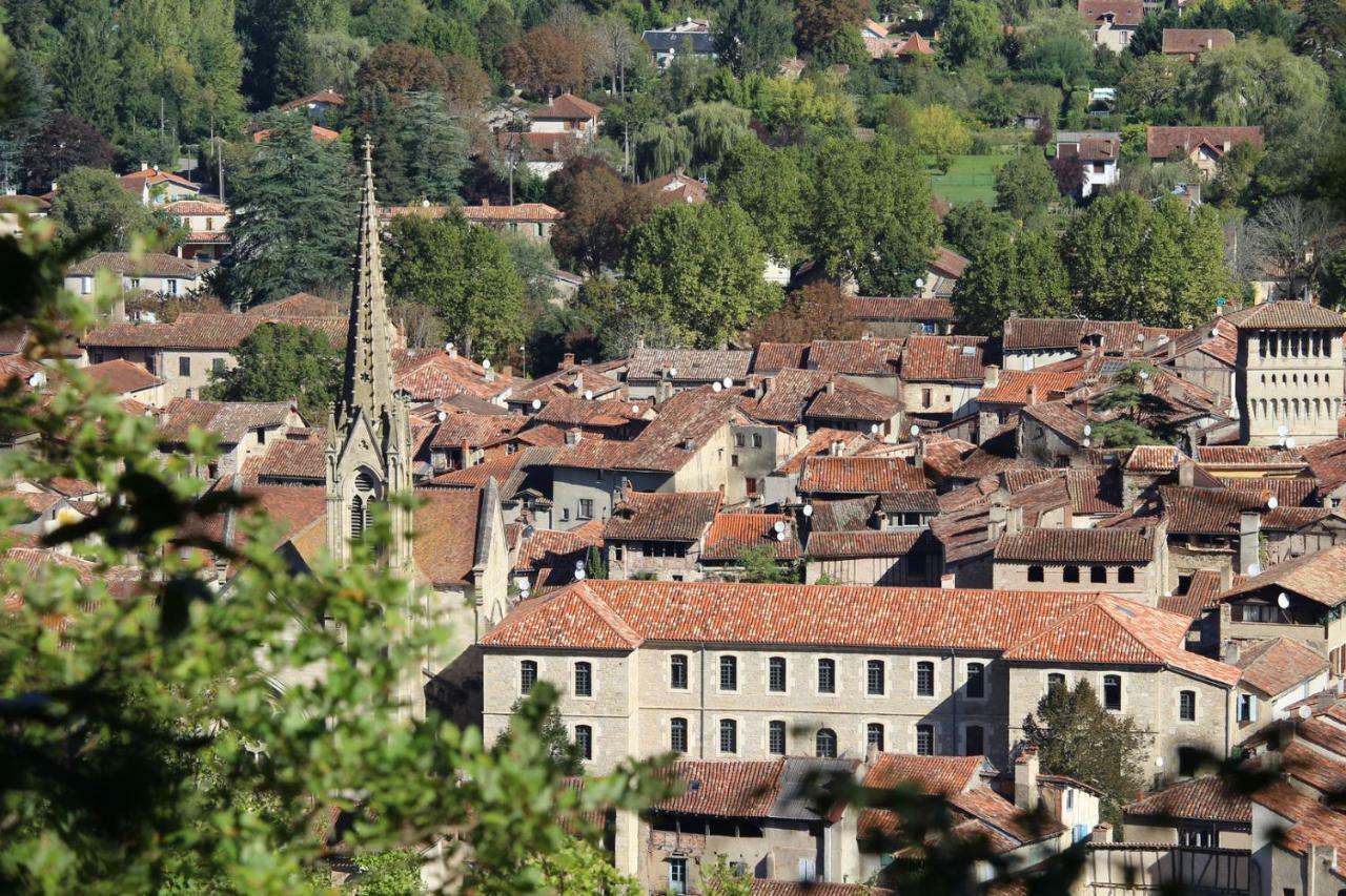 Auberge Lion D'Or Saint-Antonin Esterno foto